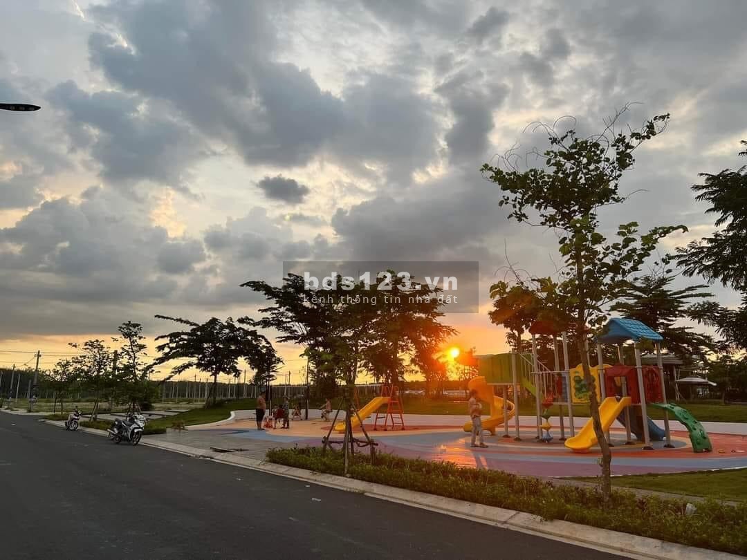 Từ 650 triệu có ngay ô đất khu đại đô thị Phúc Hưng Golden đẹp nhất thị trấn Chơn Thành