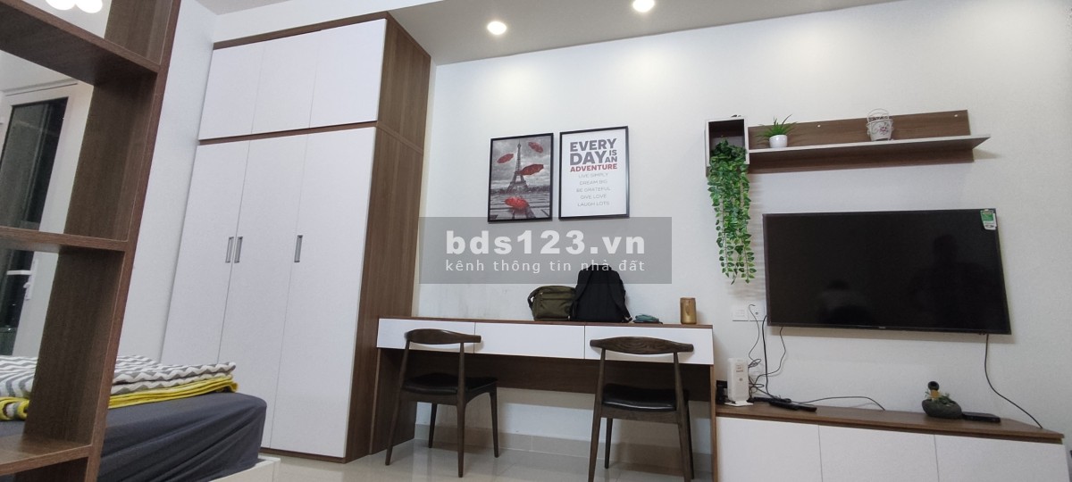 Căn Studio officetel Sunrise City View , giá thuê 12 triệu, LH: 0878162162