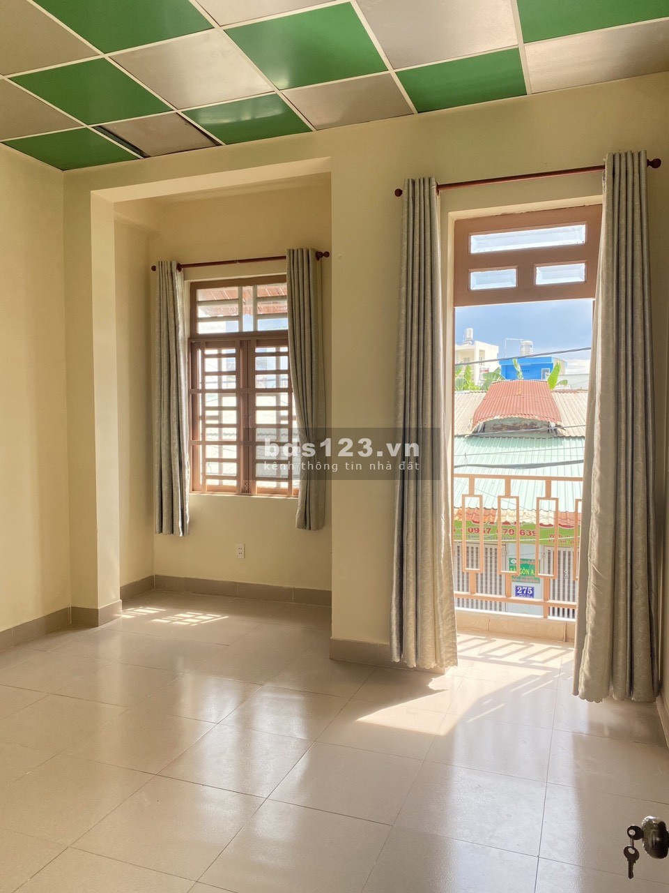 Bán nhà Mặt tiền Lô góc Không lộ giới Đường số 11, Bình Tân, DT 90m2, 2 tầng chỉ 4...tỷ