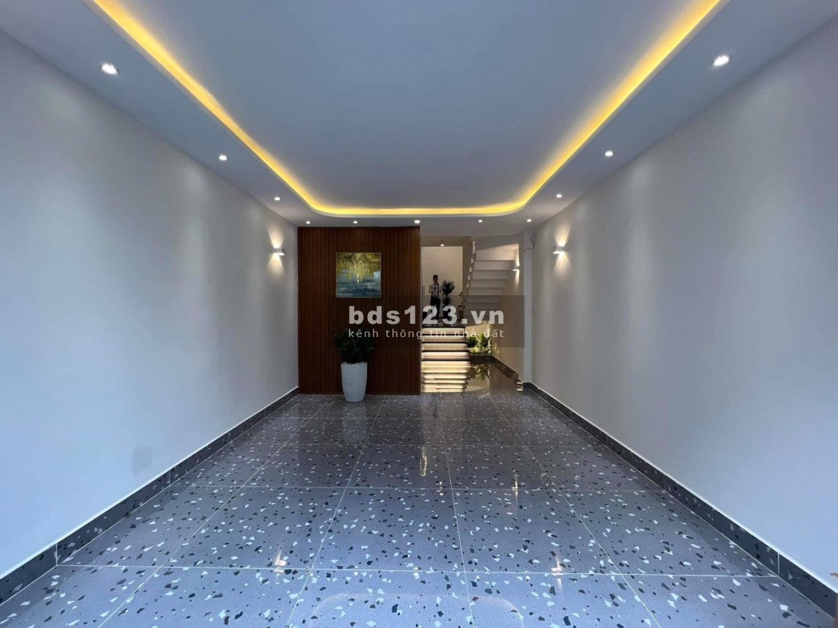 Bán nhà 5 tầng diện tích 68m2 Thống Nhất, Gò Vấp hẻm 12m, giá rẻ 13.8 tỷ