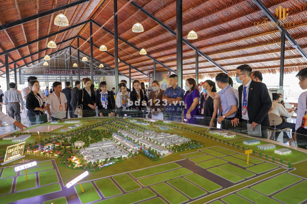 Bán đất nền dự án khu đô thị ngay mặt tiền vành đai 4 huyện Đức Hòa, Long An. Chiết khấu lên đến 10%