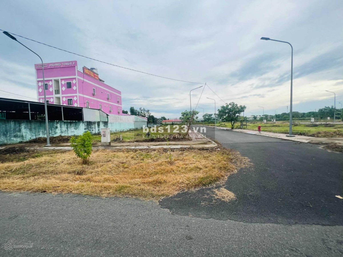 Bán đất thổ cư chính chủ 5x18m, SHR, cạnh HOTEL MỘNG THÚY,đường nhựa 9m, lh 0934681256
