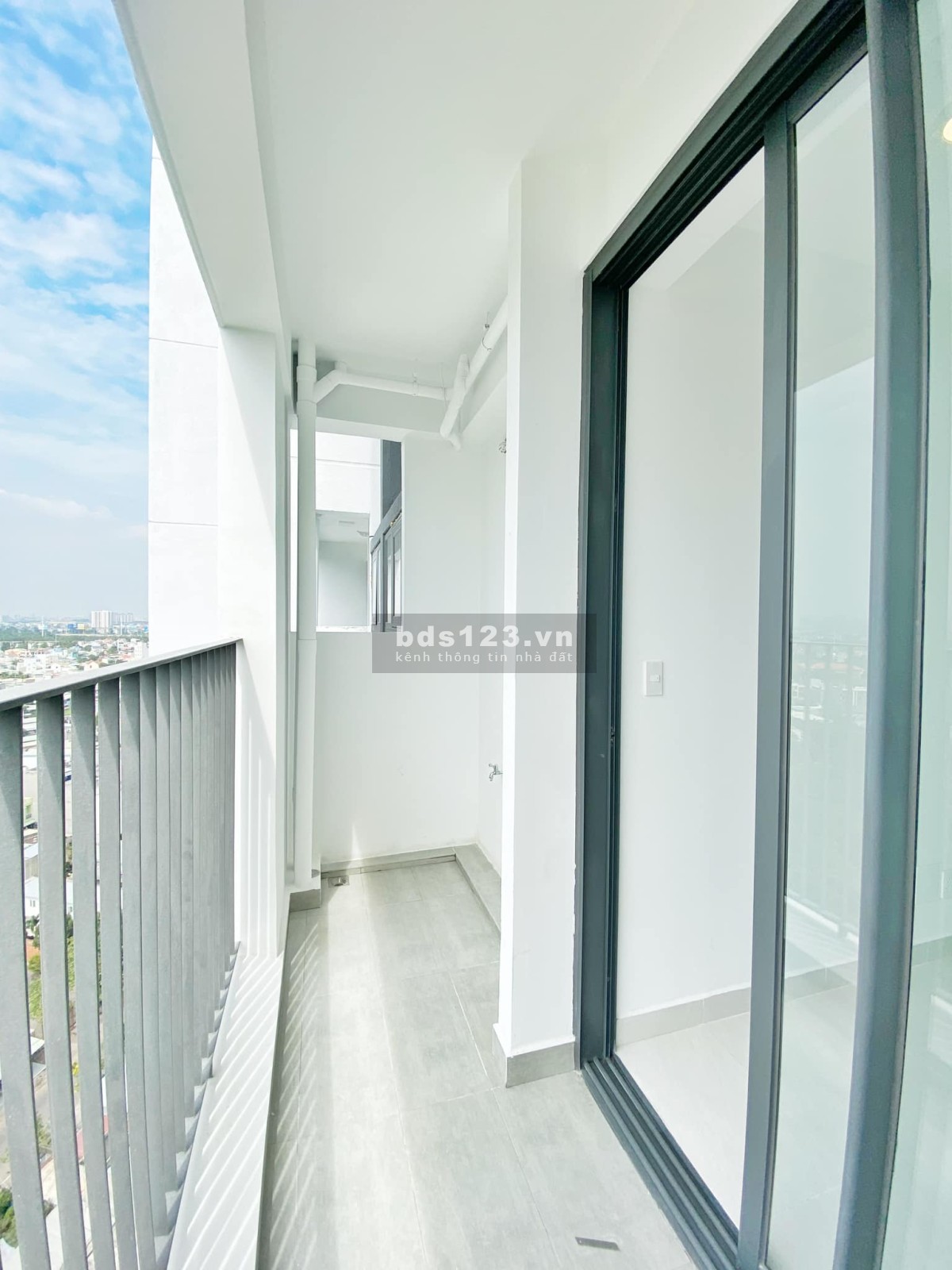 Bán căn hộ Quận 9 Ricca đã có sổ chỉ 1.9 tỷ VAT bàn giao hoàn thiện 100%
