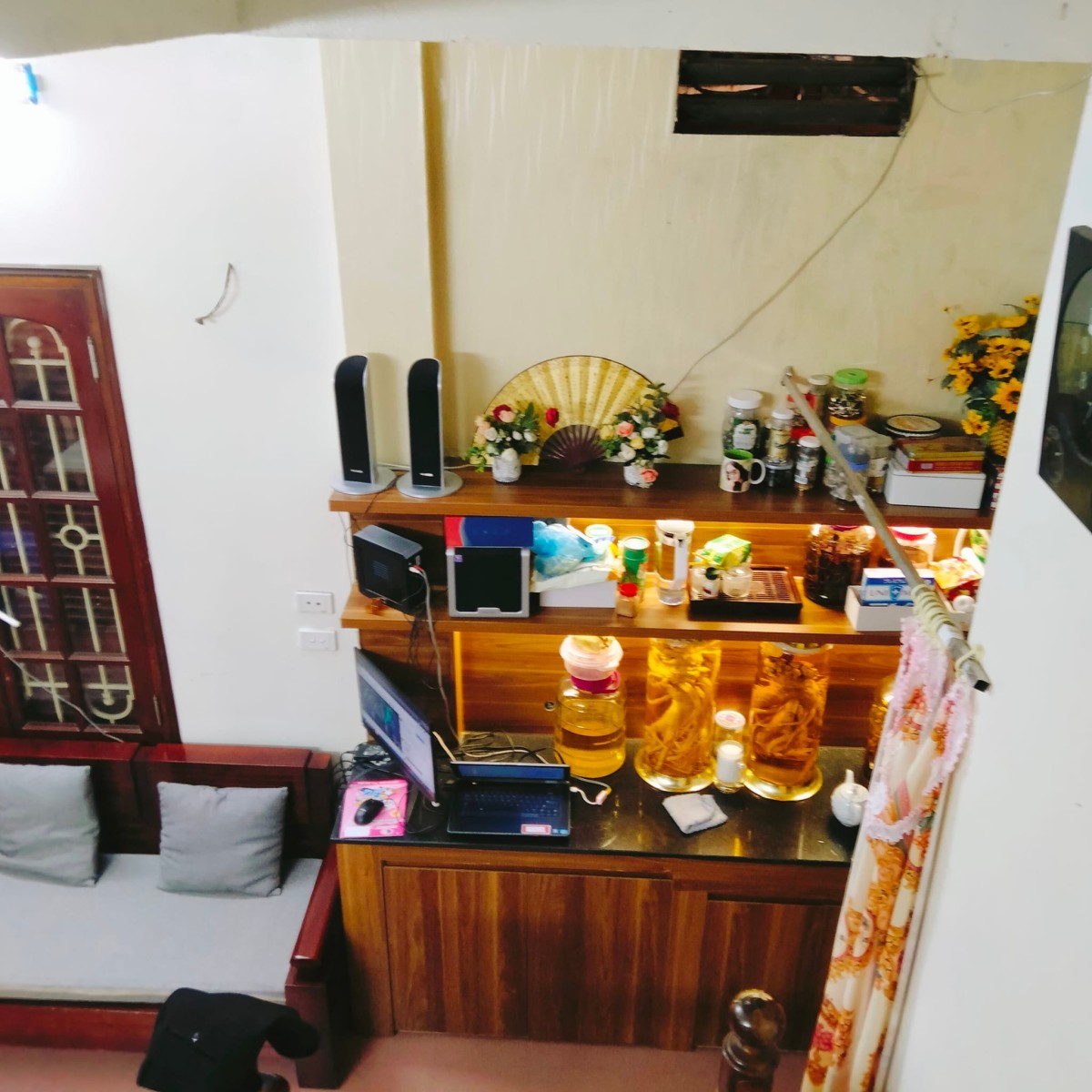 Lô góc gần ô tô ngõ thông rộng 30m ra phố nhà đẹp ở được ngay, khu dân cư