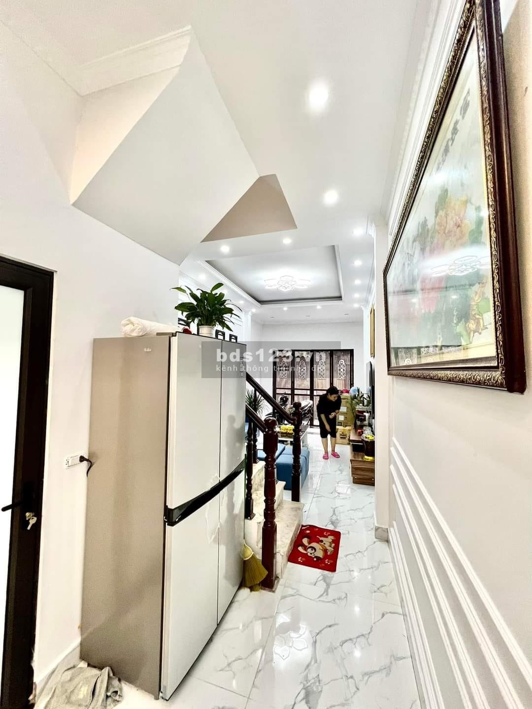Chính chủ bán nhà lô góc 3 mặt thoáng DT 40m² x 4 tầng mặt ngõ cách phố 30m