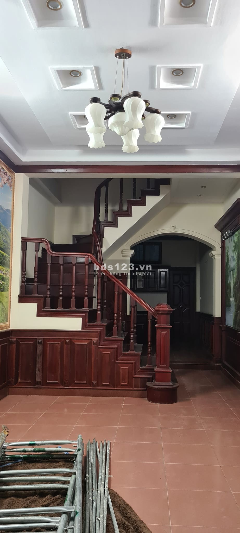Cần bán nhà 5 tầng Quan Hoa Cầu Giấy Hà Nội giá 8.2 tỷ, thương lượng lh 0962918241