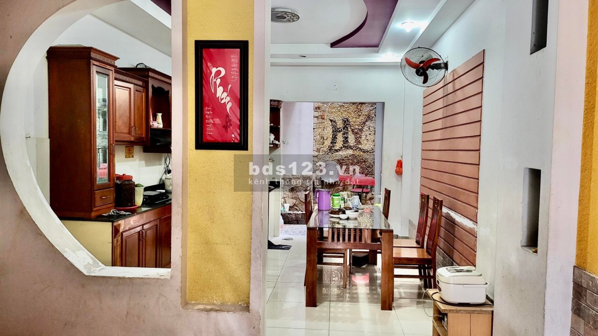Bán Gấp Nhà Nguyễn Ngọc Nhựt Tân Quý Tân Phú DTSD 88m²