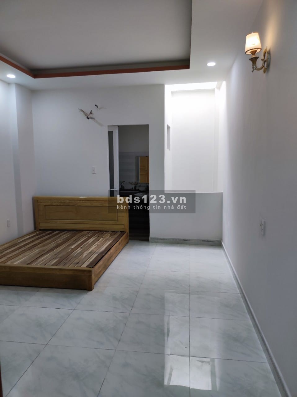 Nhà mặt tiền lớn Thạnh Xuân 13 cách mặt tiền Quốc Lộ 1A 50 đối diện bên kia đường là Gò Vấp
