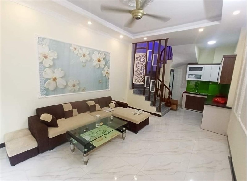 Bán Nhà Lâm Hạ, diện tích 66m2 4 tầng mặt tiền 4.2m ô tô kinh doanh giá 6.3 tỷ