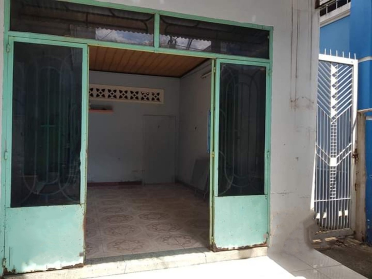Giá 4.65 tỷ diện tích công nhận 67m2 nở hậu nhà nát Quận Tân Bình, tiện xây mới