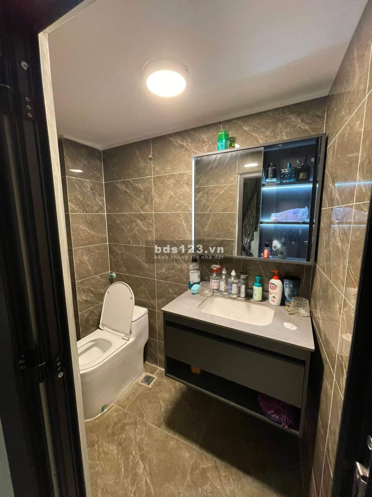 Chỉ 2,65 tỷ sở hữu ngay nhà phố Thái Thịnh, Đống Đa, 28m2 x 5 tầng