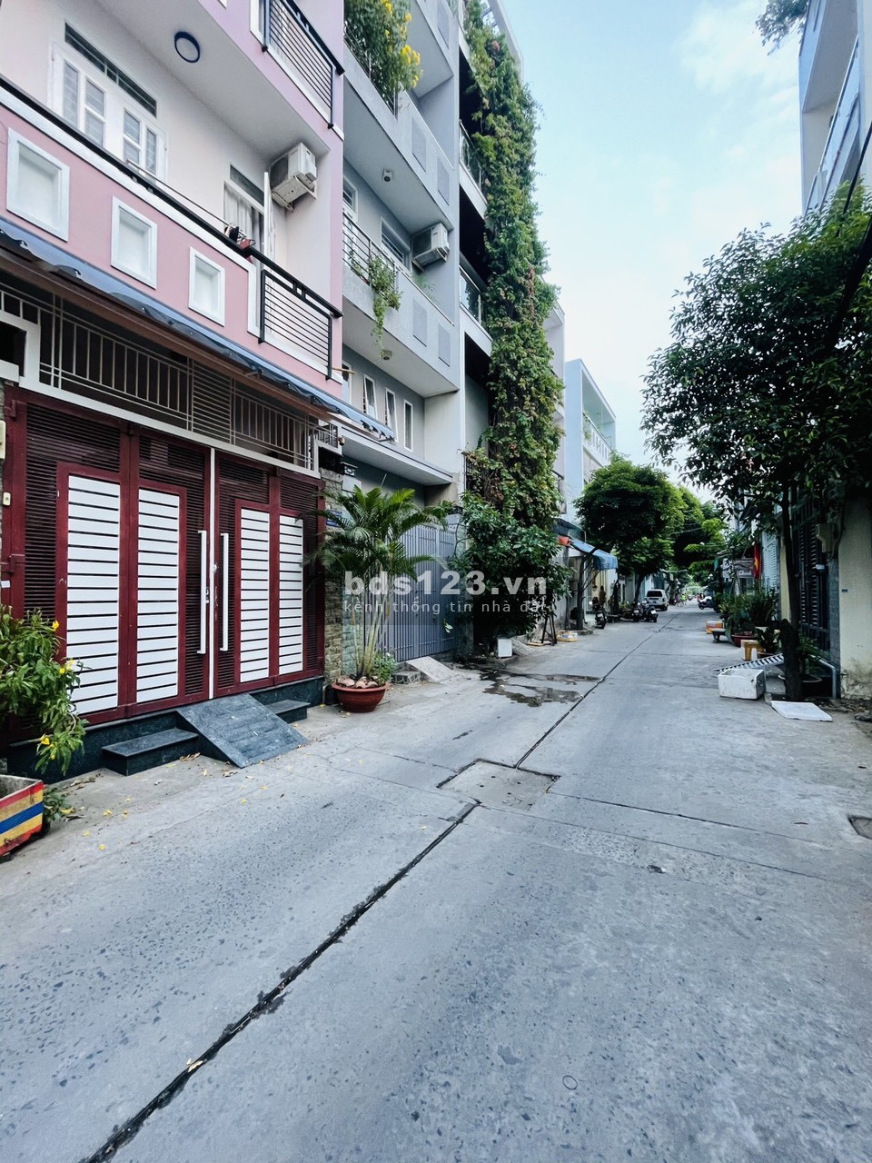 Bán nhà 2 mặt tiền hẻm 6m Đường số 4 , Bình Tân, DT 68m2, chỉ 5...tỷ