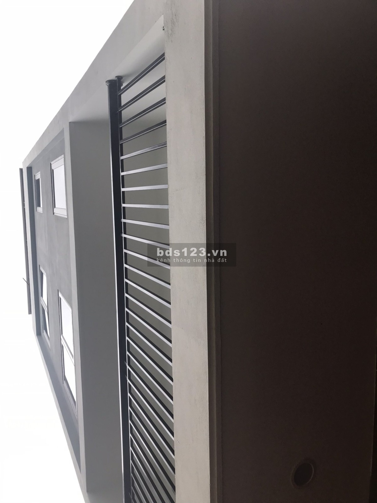 Bán Nhà mới Thụy Phương 5 tầng 6PN cách ô tô tránh 20m tháng 8 2022