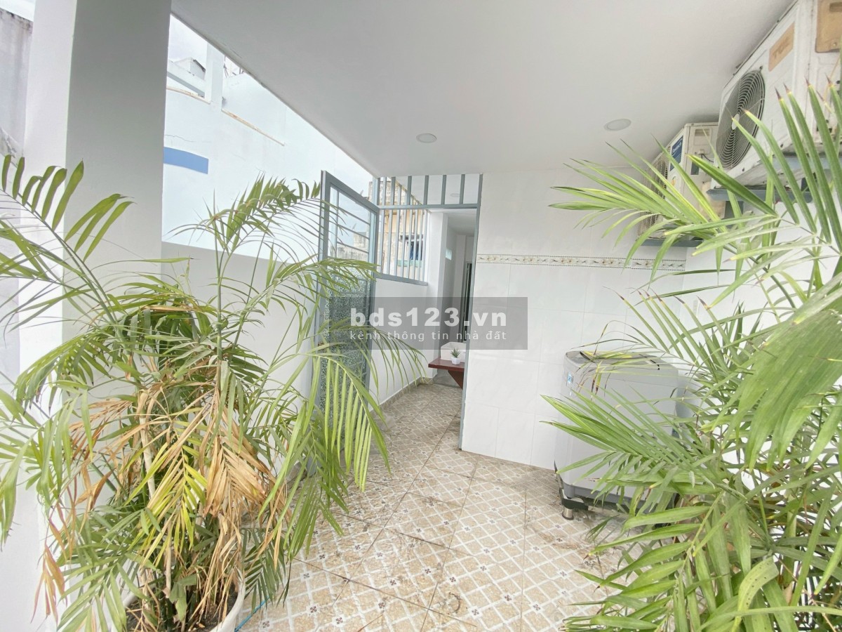 Bán nhà đường Hồ Hảo Hớn, Quận 1 đầy đủ tiện nghi nội thất giá tốt