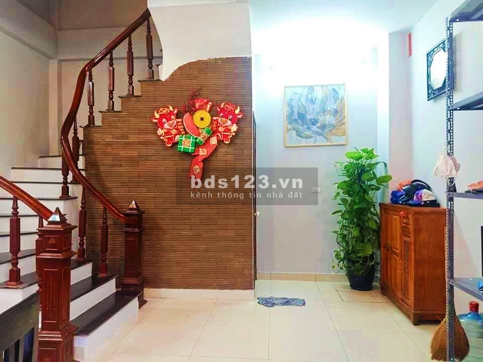 Bán Nhà 4,5 tầng tại Thụy Khuê giá tốt đầu tư khu an ninh, yên tĩnh