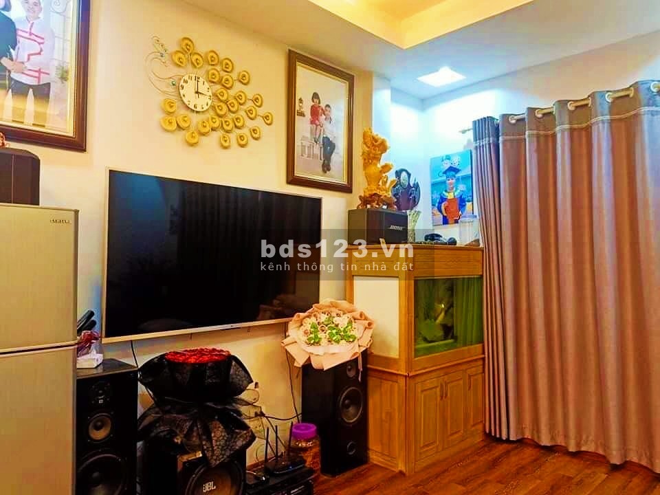 Bán Nhà 4,5 tầng tại Thụy Khuê giá tốt đầu tư khu an ninh, yên tĩnh
