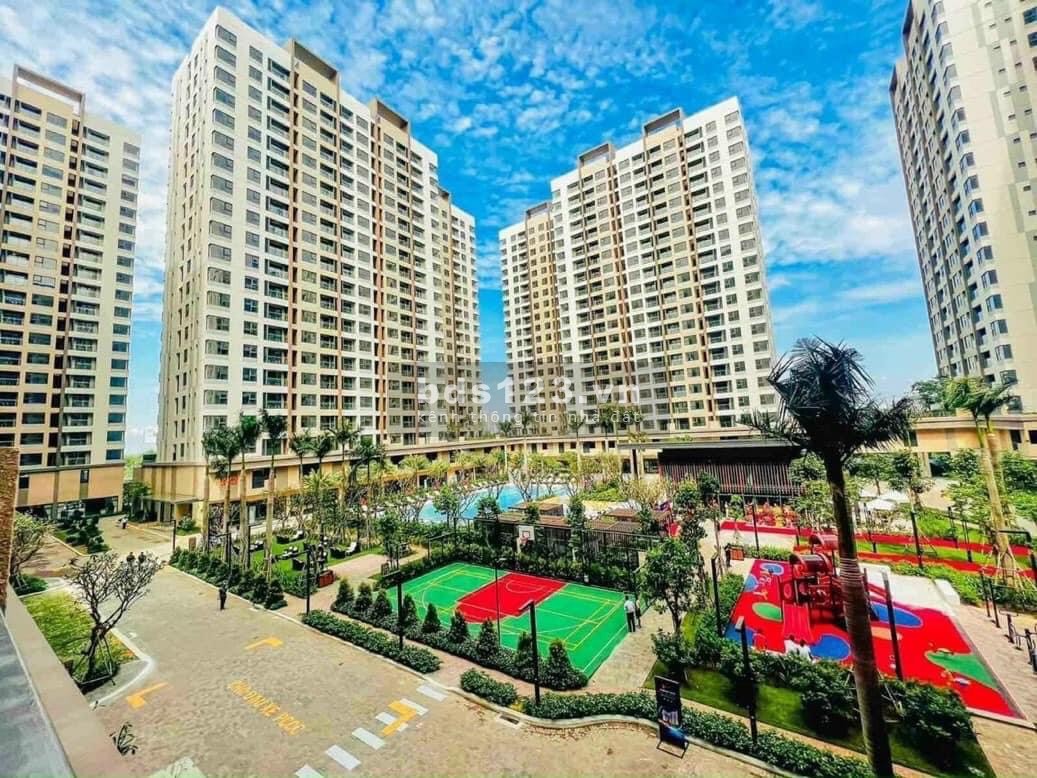 Bán căn hộ Akari City Bình Tân giai đoạn 2 chỉ với 890 triệu, môi trường sống xanh, hỗ trợ vay