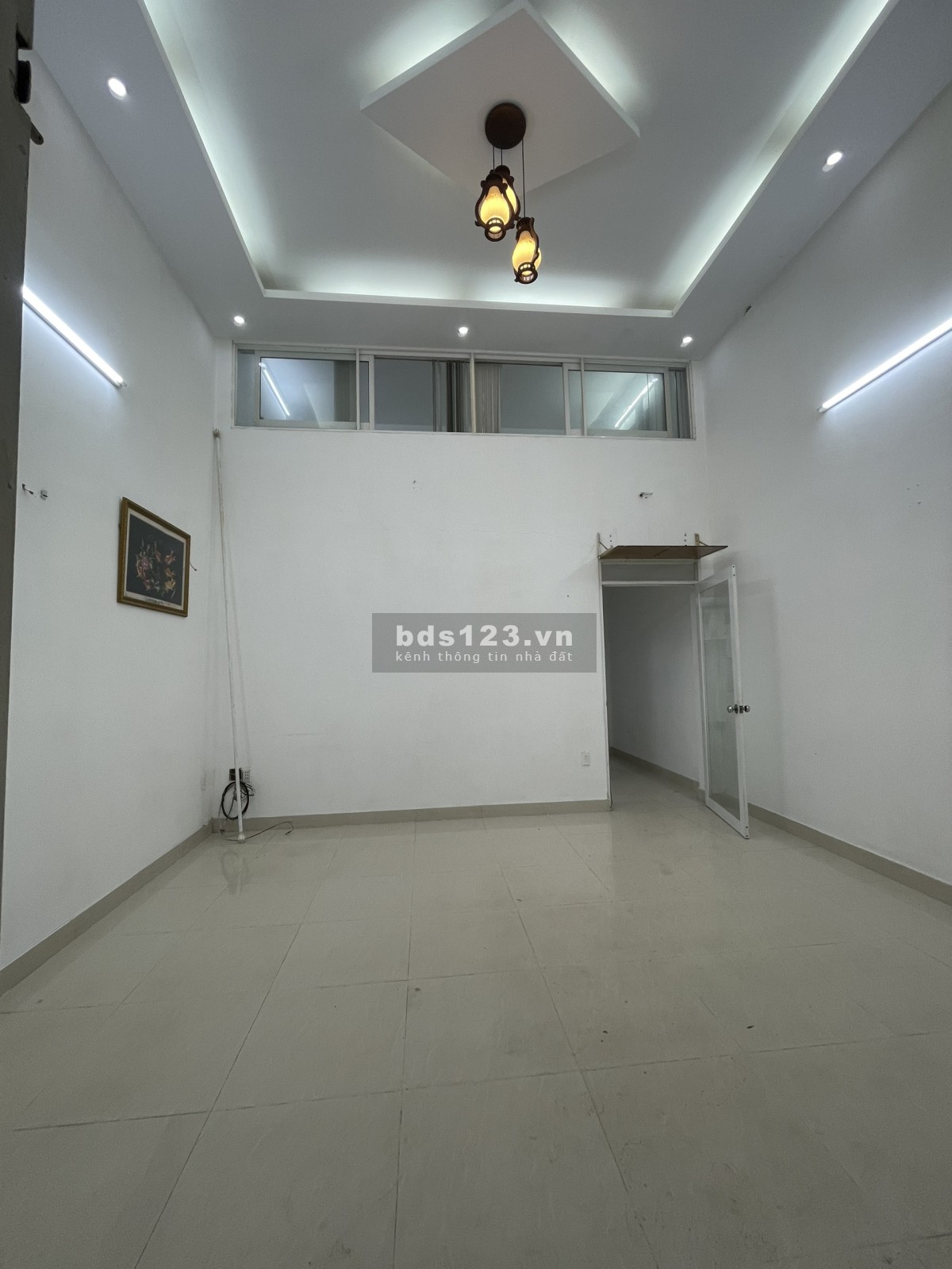 Nhà nguyên căn diện tích 5x15 1 lầu 2pn 1wc 6 triệu/tháng cầu Phú Xuân lh 0332190610