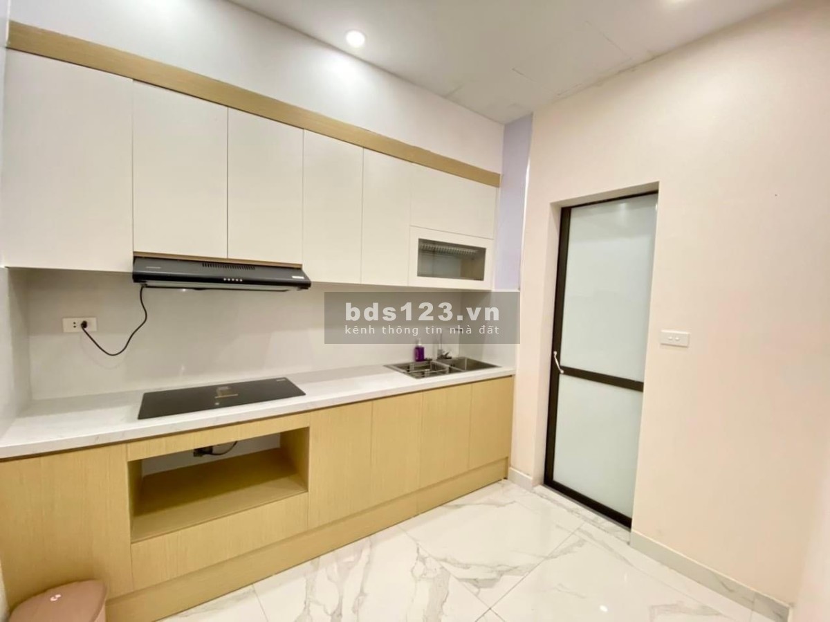 Bán nhà đẹp Thanh Xuân full nội thất vào ở luôn ngõ rộng rãi, đầy đủ tiện ích