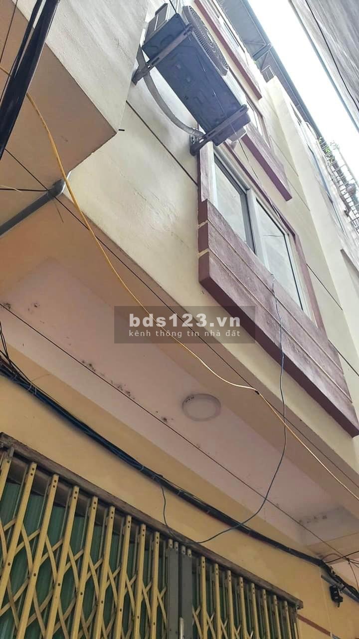 Cần bán nhà Tả Thanh Oai Ngõ nông xe máy tránh vô tư 35m² nhỉnh 2 tỷ