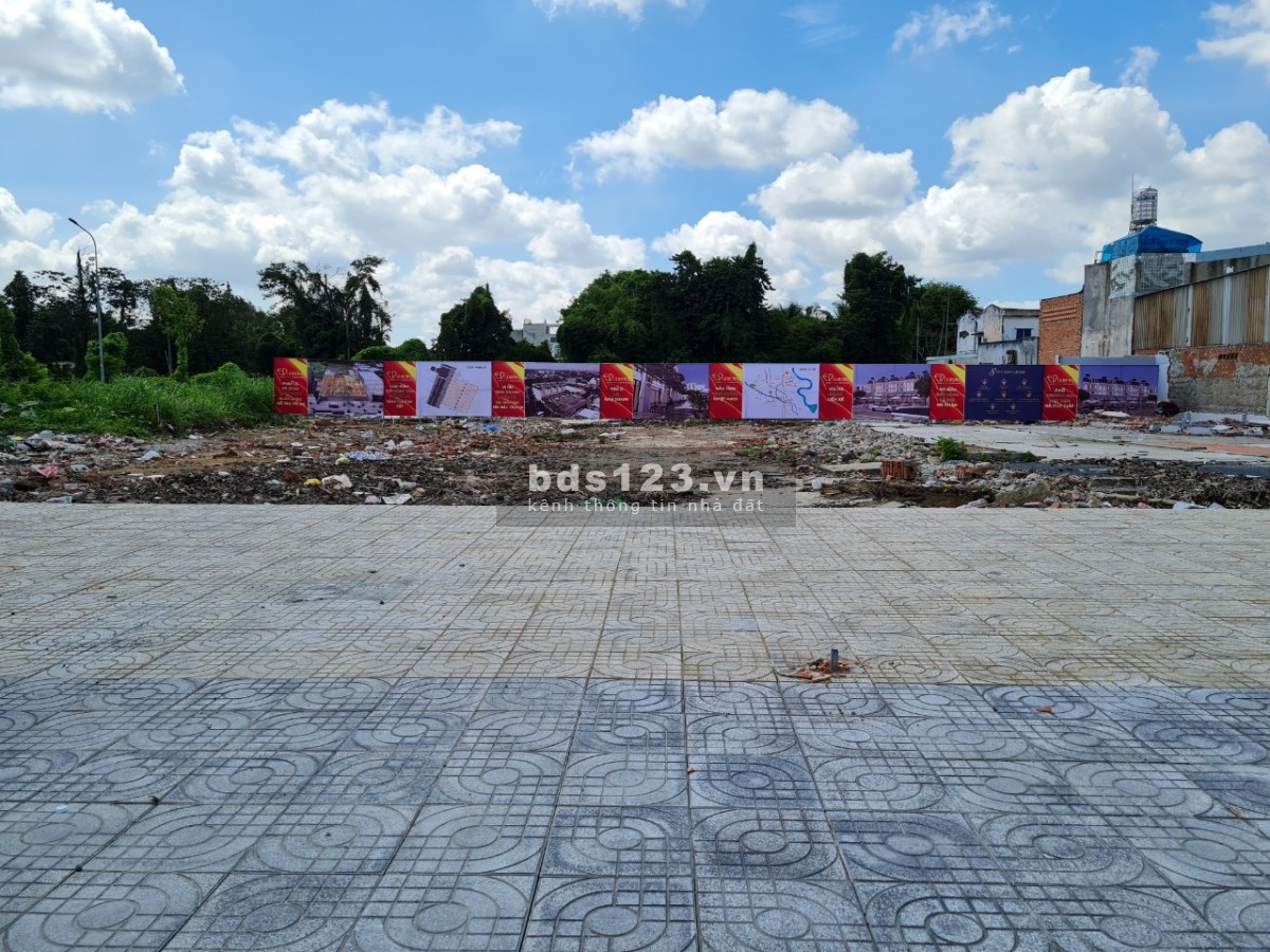 Đất nền mặt tiền đường Hà Huy Giáp, sổ hồng riêng, giá bán 79 triệu/m2 đầu tư sinh lời