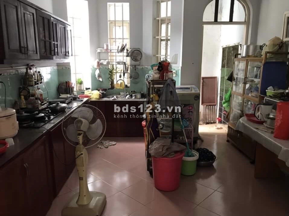 Chính Chủ Bán Nhà Mặt Tiền Phường Phước Bình Thủ Đức DT 210m2 Giá Giảm Mạnh 12 Tỷ