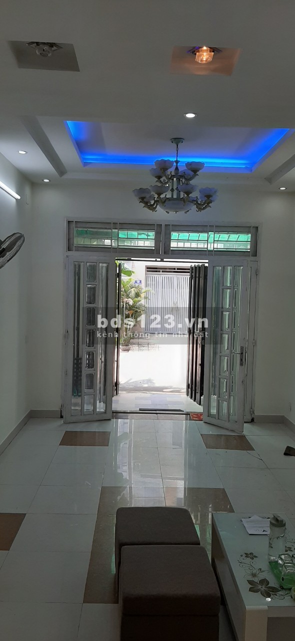 Cho thuê mặt bằng tầng trệt vị trí gần siêu thị Mega Market Nguyễn Hoàng, Cao Đức Lân, Quận 2