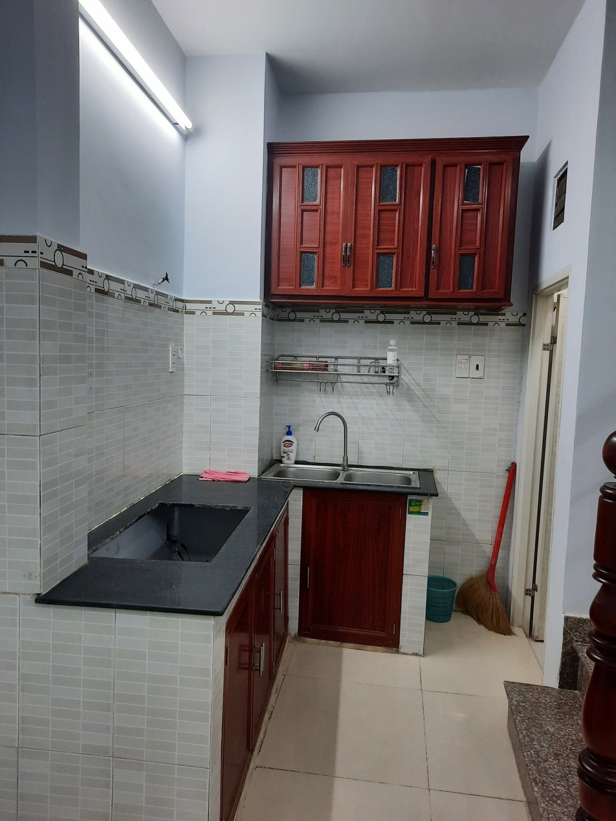 Bán Nhà 4.2 Tỷ, Nhà đẹp vào ở ngay Lạc Long Quân Phường 10 Tân Bình