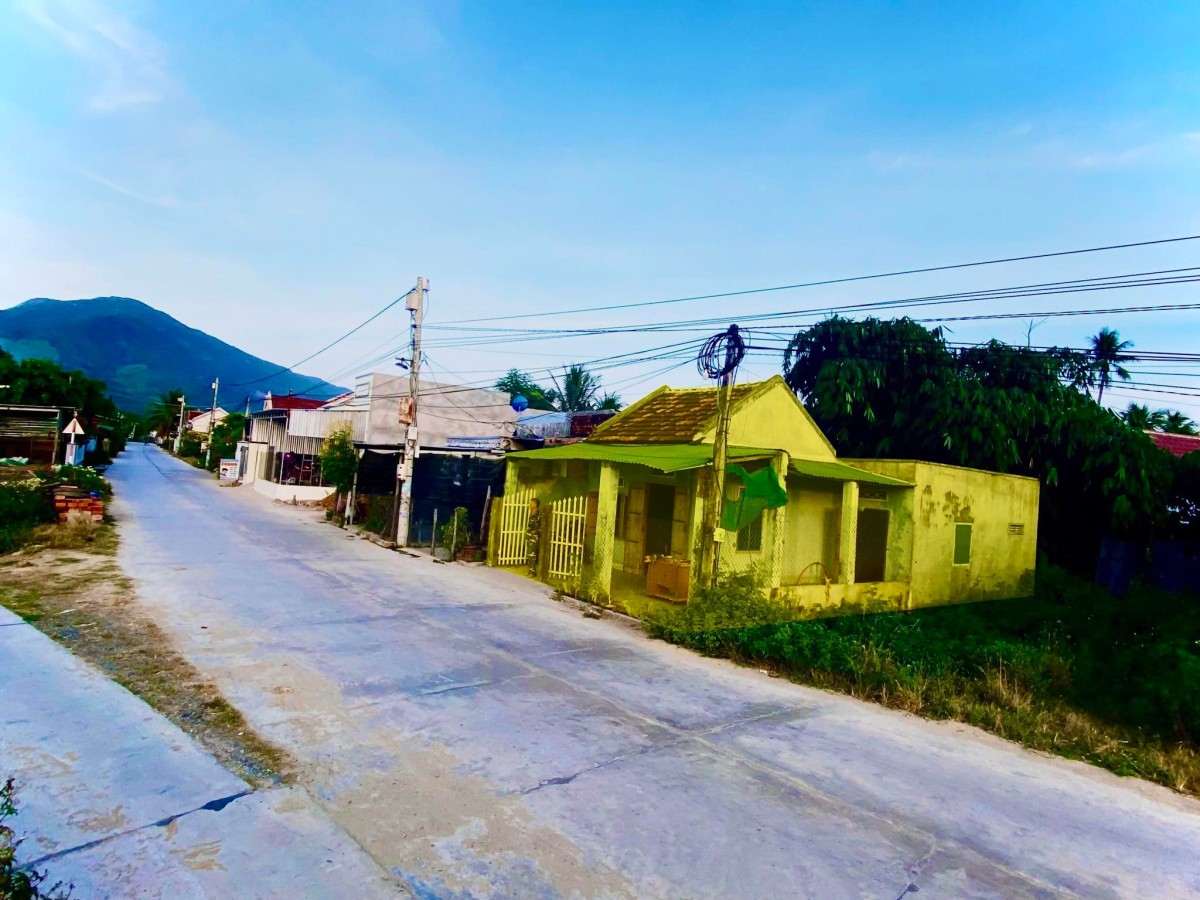 Bán lô đất tặng nhà view Sông Dinh cực đẹp tại Ninh Phú Ninh Hòa giá đầu tư lh 0962130297 Hổng Hưng