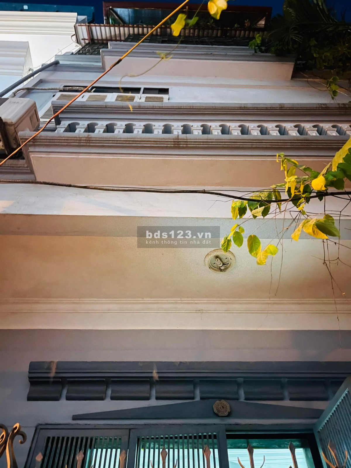 Bán nhà Hồng Mai DTSD 50m² tiện kinh doanh nhỉnh giá 3 tỷ đồng