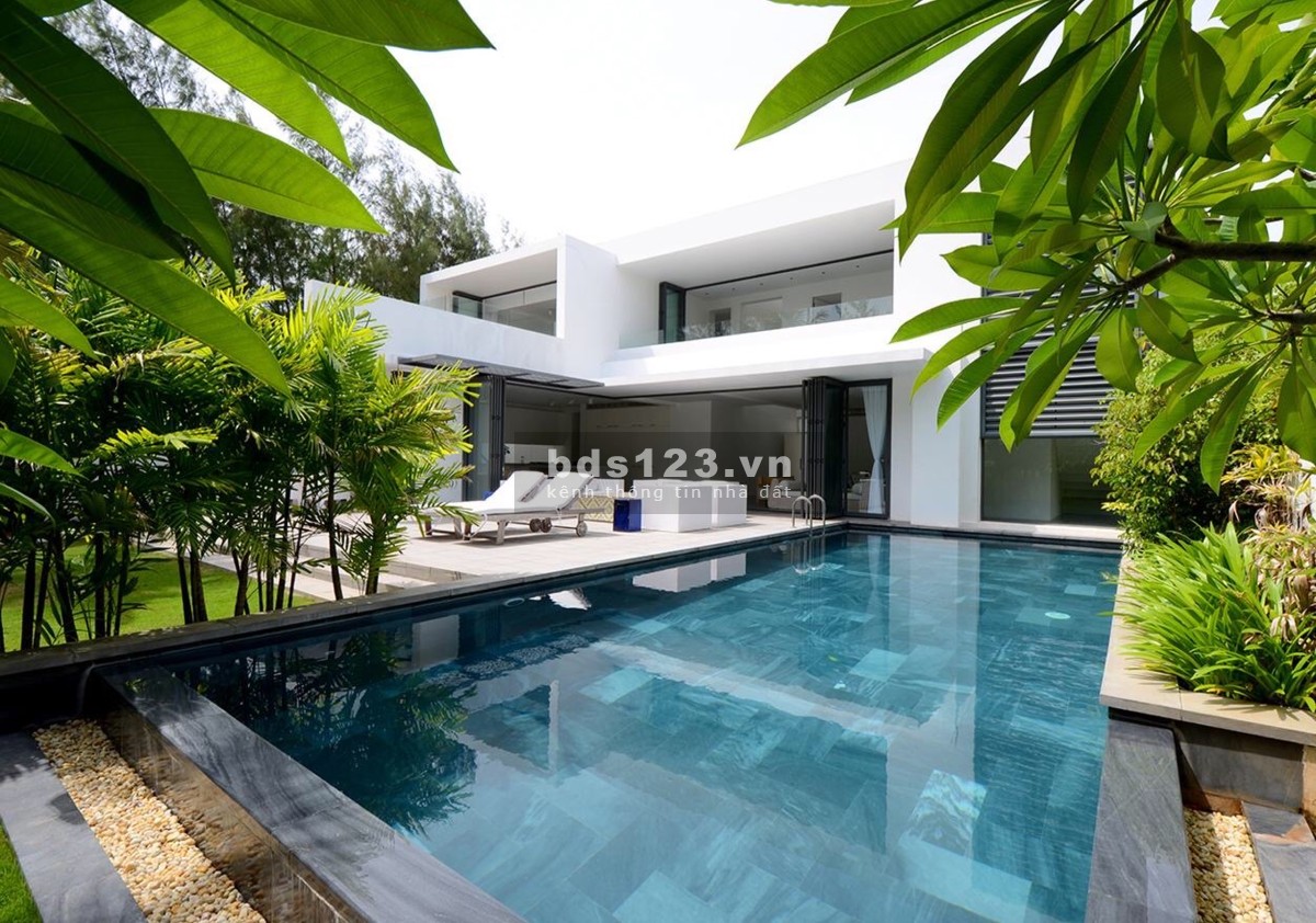 Biệt thự ĐƠN LẬP 5PN mặt tiền biển Beachfront Sanctuary Hồ Tràm 1075m2 giá 47tỷ