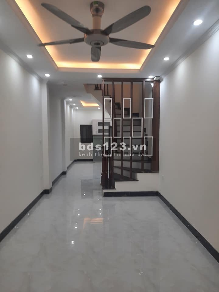 Bán chung cư mini, Quận Thanh Xuân, Hà Nội 50m, tầng 4, giá bán chỉ 1,3 tỷ