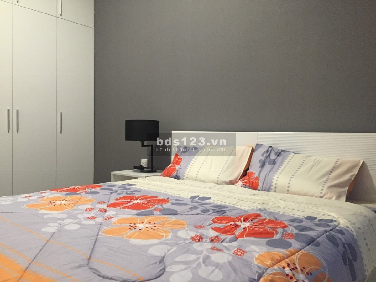 Tin thật giá thật 100% bán nhanh 3 phòng - DT 96m2, view đẹp, tầng trung, giá 5.5 tỷ LH 0903.681.920