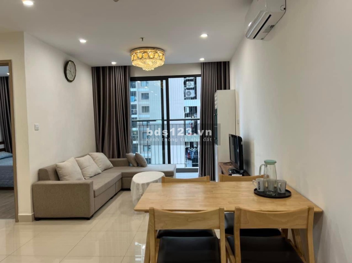 Vinhomes Ocean Park bán căn hộ 2 pn, 2wc full nội thất giá 1.85 tỷ, tầng trung view đẹp