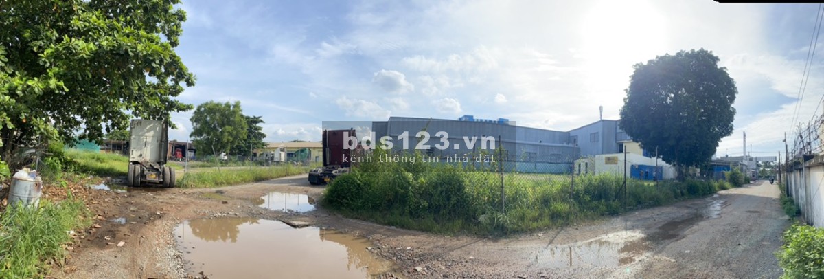 Cho thuê kho xưởng 4.300m2 đẹp mặt tiền Xa Lộ Hà Nội, P. Hiệp Phú, Quận 9, TP Thủ Đức