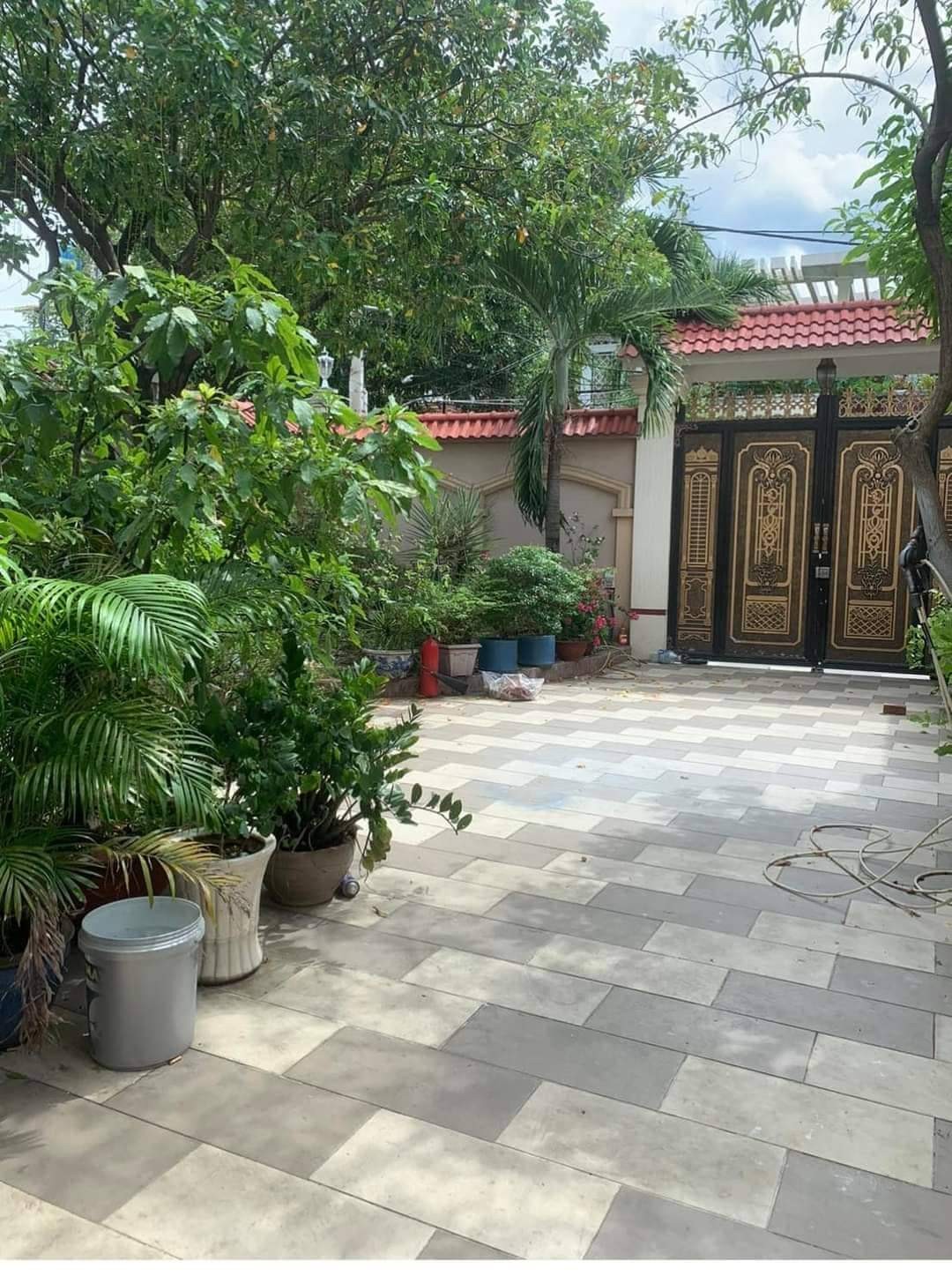 Định cư Mỹ cần bán nhà gấp Lê Quang Định phường 11 Bình Thạnh, Dt 268M2 giá chỉ 38 tỷ