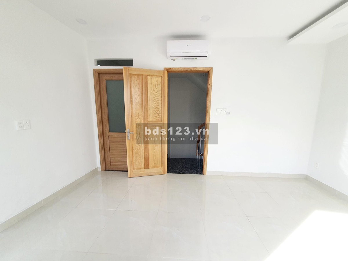 Giá bán nhỉnh 3 tỷ nhà mới đẹp 100% ngay phường 5, Gò Vấp, giá tốt đầu tư