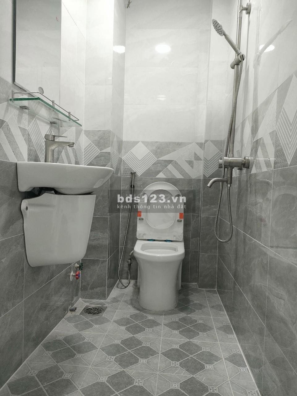 Nhà hiếm HXH Gò Vấp diện tích 42m² giá chỉ 4,9 tỷ đồng có TL