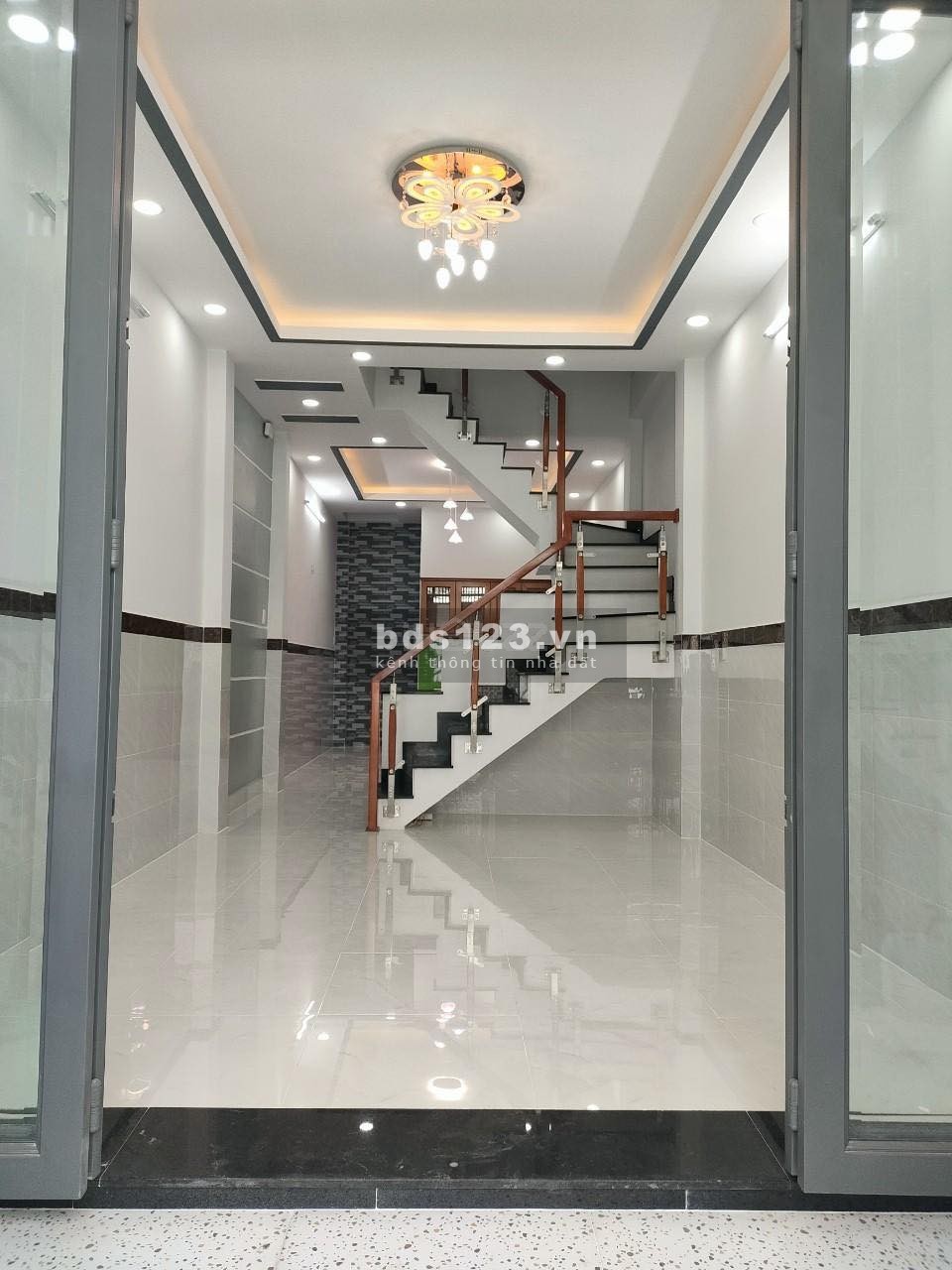 Nhà hiếm HXH Gò Vấp diện tích 42m² giá chỉ 4,9 tỷ đồng có TL