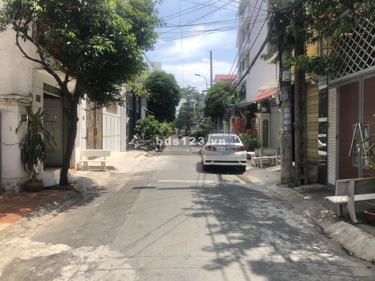 Bán gấp nhà cấp bốn Nguyễn Hồng Đào giá 7.2 tỷ, liên hệ 0909358882