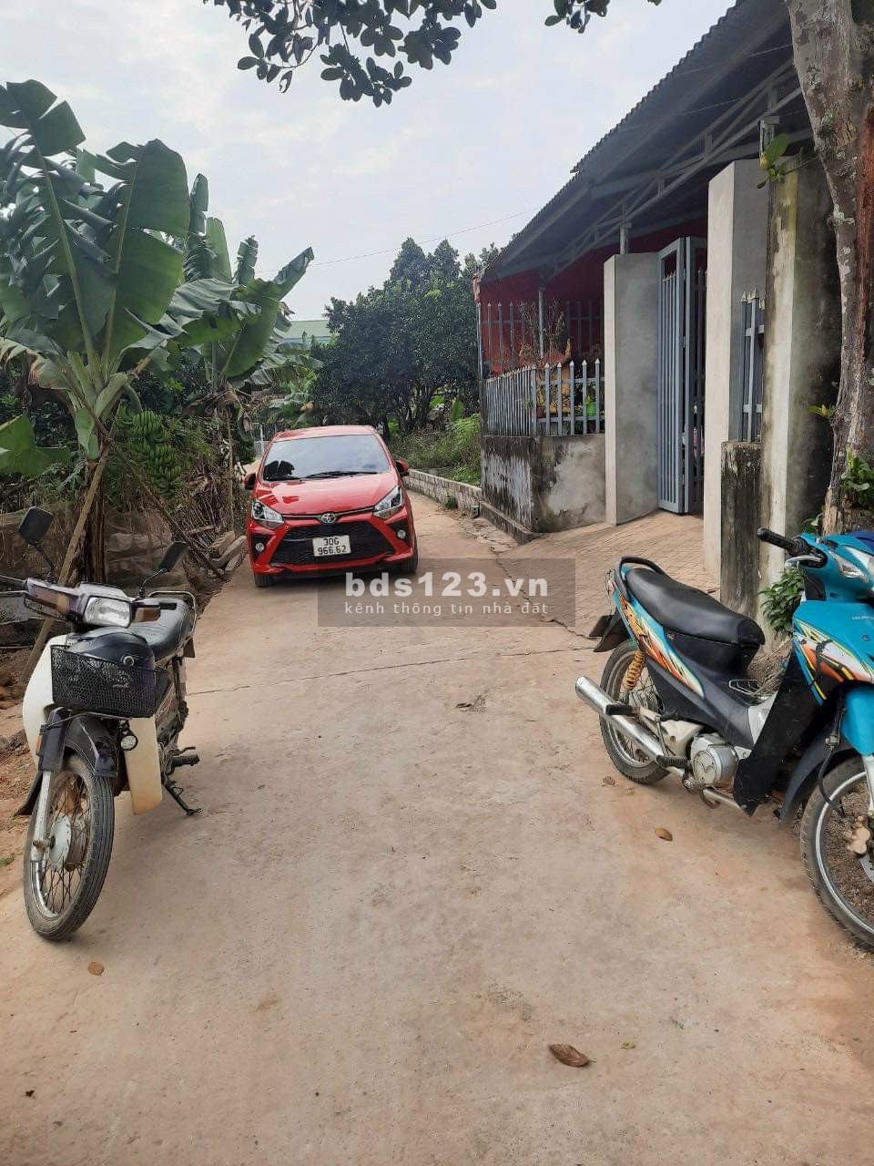 77m trục đường chính thôn 7 Tân Xã giá chỉ hơn tỷ sổ hồng chính chủ
