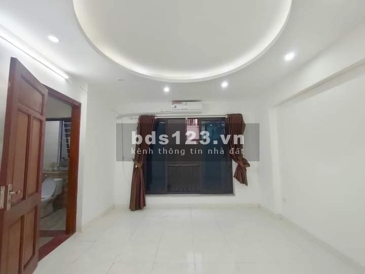 Chỉ 2,95 tỷ có ngay nhà phố Lĩnh Nam, Hoàng Mai 30m x 5 tầng,…