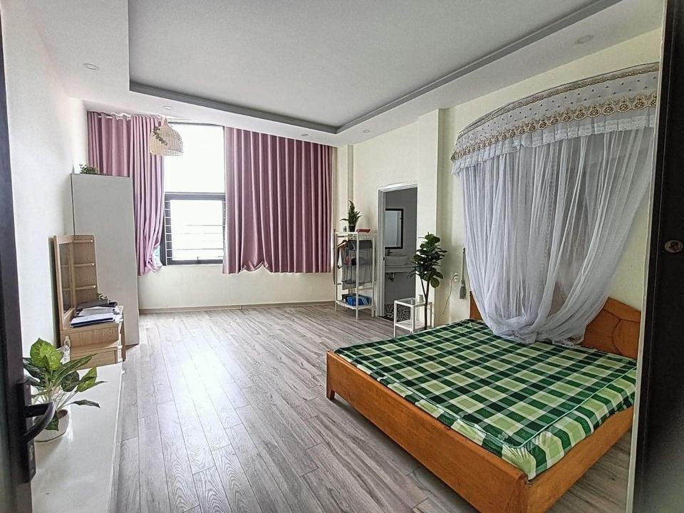 Bán nhà phố Định Công Hoàng Mai diện tích 55m2 5 tầng đúc mt 4m, giá bán 5.2 tỷ