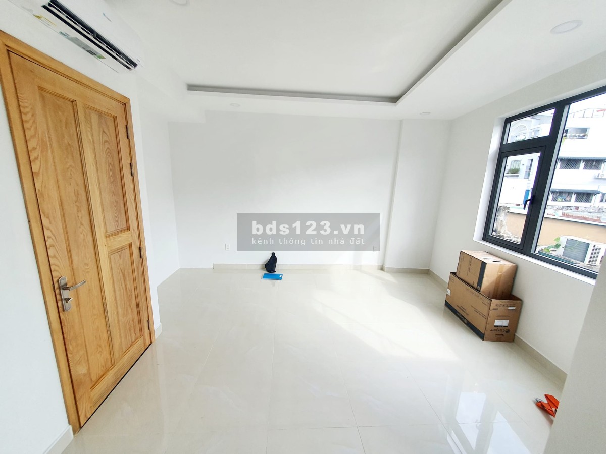 Giá bán nhỉnh 3 tỷ nhà mới đẹp 100% ngay phường 5, Gò Vấp, giá tốt đầu tư