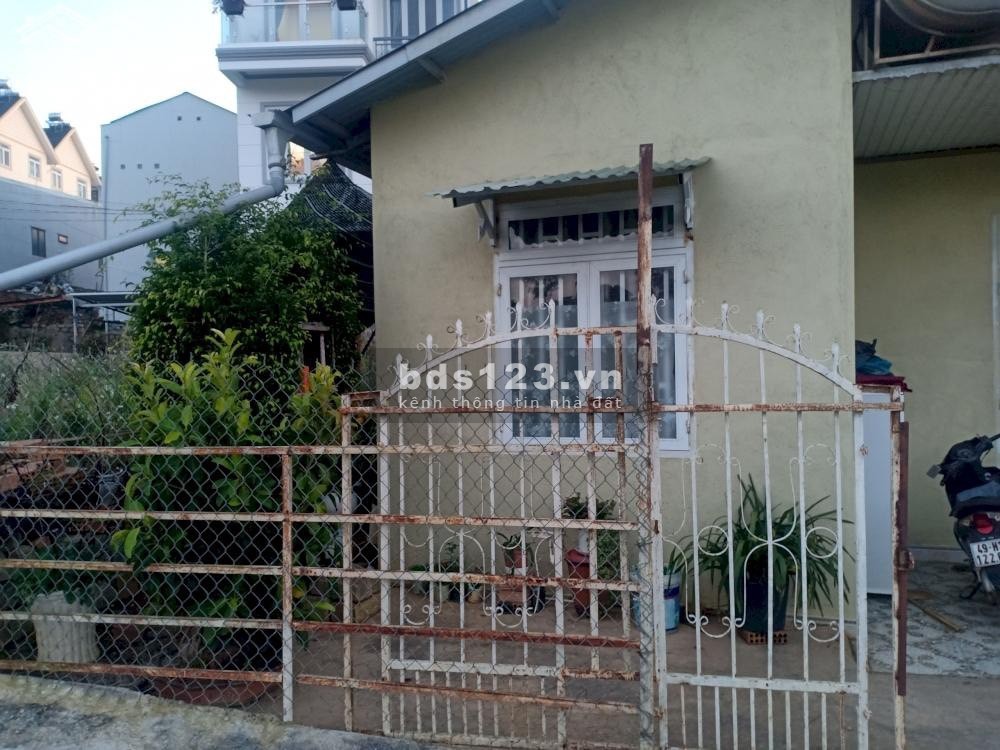 Cần bán gấp nhà ở Phường 9, Đà Lạt, Lâm Đồng, thích hợp đầu tư sinh lời, kinh doanh buôn bán