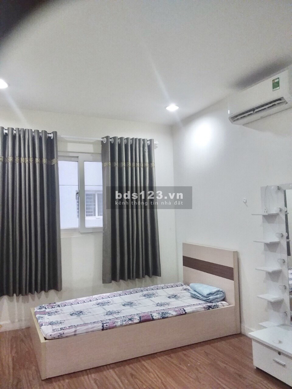 Căn hộ 2PN 2wc 86m2 Võ Văn Kiệt, đầy đủ nội thất, 10ph…