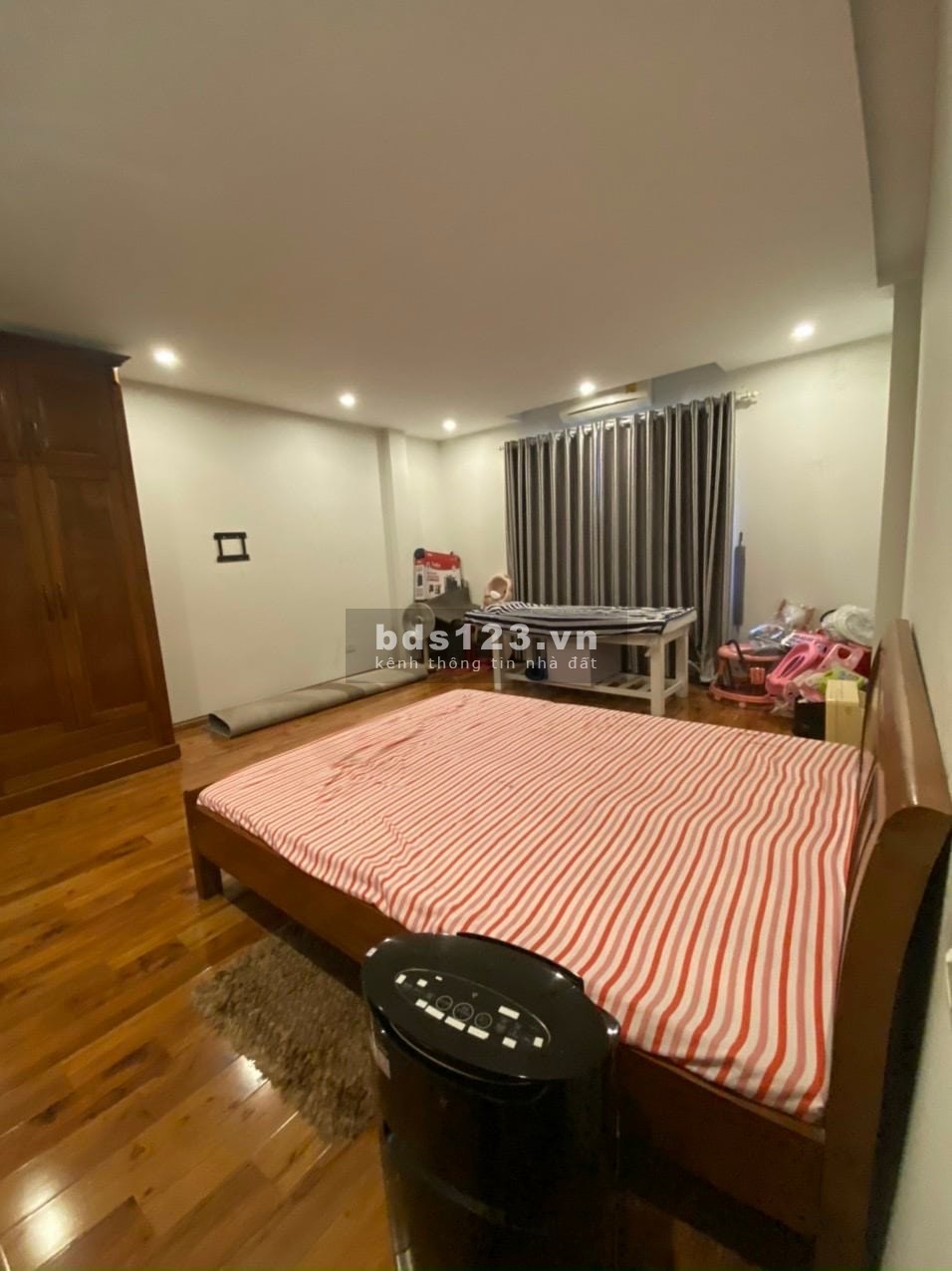Bán nhà PL phố 8/3, diện tích sử dụng 80m² nhỉnh giá 6 tỷ đồng
