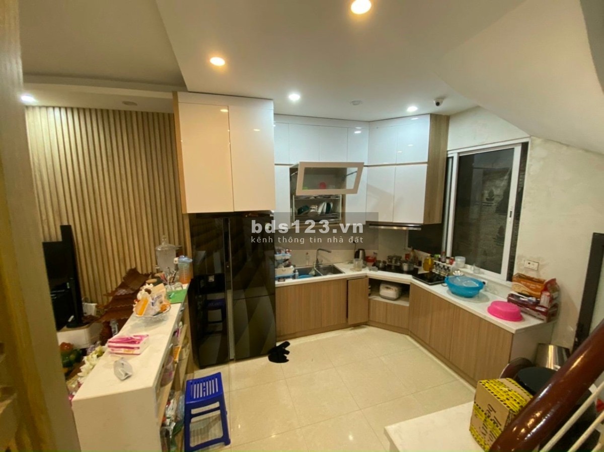 Bán nhà PL phố 8/3, diện tích sử dụng 80m² nhỉnh giá 6 tỷ đồng