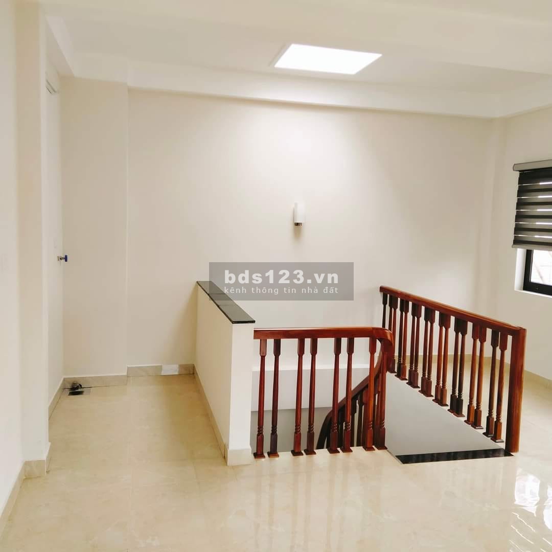 Bán nhà Trần Phú, gần Sở Tư Pháp Hà Nội, diện tích 45m2 giá bán 4,7tỷ