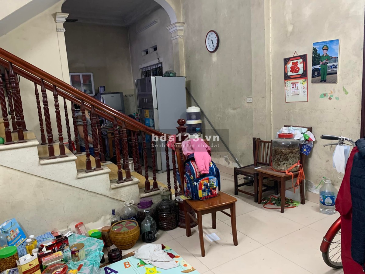 Bán nhà mặt ngõ kin doanh, thông ô tô, lô góc 61m giá 7.9 tỷ thương lượng